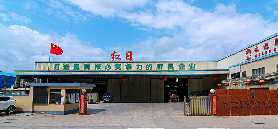 鋼（gāng）化玻璃蓋（gài）廠家
